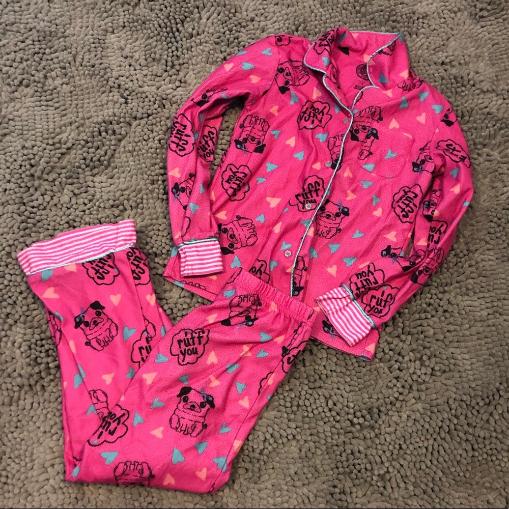 SO pajama set